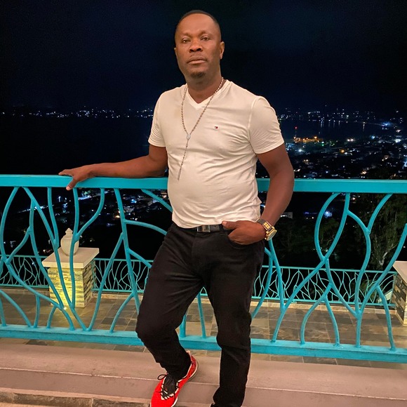 Meet your Posher, Wesly - Picture 1 of 1